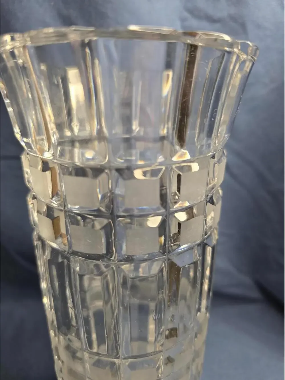 Vintage 24% Heavy Lead Crystal Vase Made in the U.S.S.R - 8 1/4